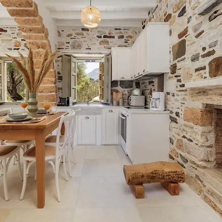 Apartament Zos Kanaki