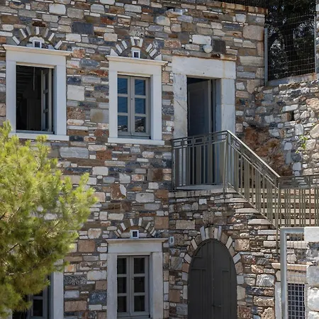 Zos Apartment
