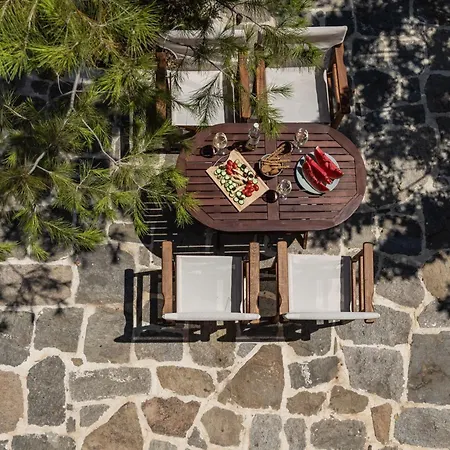 Apartment Zos *